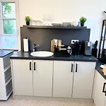 Bella - Business&family, Messe Flughafen In 5 Min, Smarttv, Netflix, Waschmaschine, 24h Checkin, 35qm