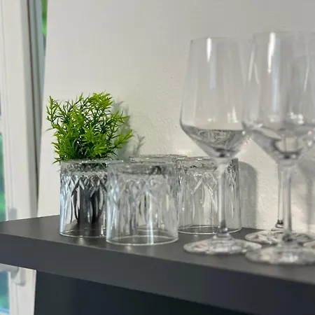 Beluna Living - Business&family, Messe Flughafen In 5 Min, Smarttv, Netflix, Waschmaschine, 24h Checkin, 35qm 公寓 斯图加特