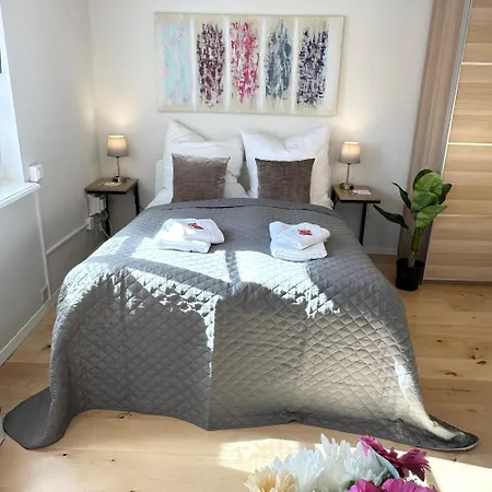 公寓 Beluna Living - Business&family, Messe Flughafen In 5 Min, Smarttv, Netflix, Waschmaschine, 24h Checkin, 35qm *