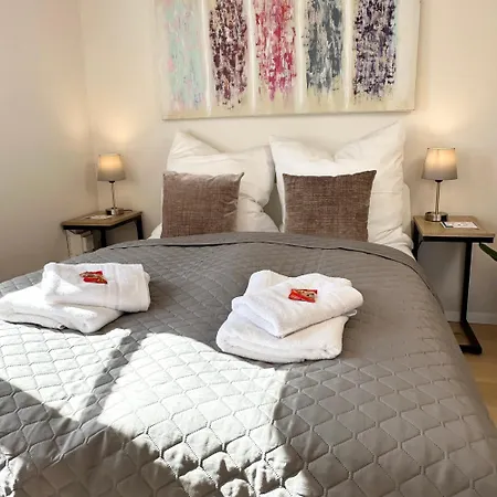 公寓 Beluna Living - Business&family, Messe Flughafen In 5 Min, Smarttv, Netflix, Waschmaschine, 24h Checkin, 35qm 斯图加特