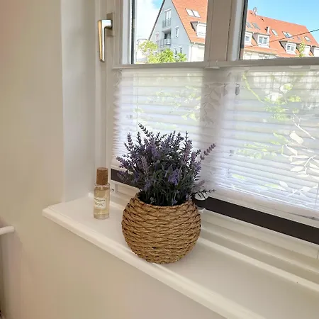 Bella - Business&family, Messe Flughafen In 5 Min, Smarttv, Netflix, Waschmaschine, 24h Checkin, 35qm Апартаменты