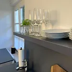 Bella - Business&family, Messe Flughafen In 5 Min, Smarttv, Netflix, Waschmaschine, 24h Checkin, 35qm * Stuttgart