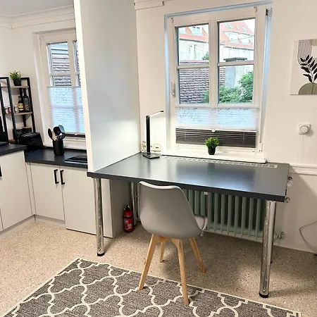 Bella Casa - Business&family, Messe Flughafen In 5 Min, Smarttv, Netflix, Waschmaschine, 24h Checkin, 35qm *